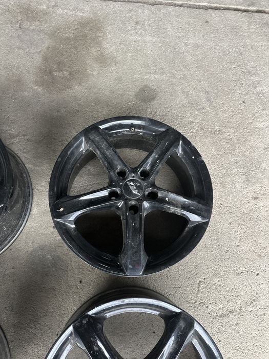 Jante 5x120 BMW AEZ 17” Et 35 7,5j senzori presiune roti