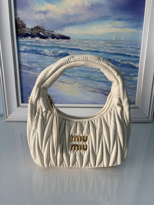 Дамска чанта – М1U М1U + подарък