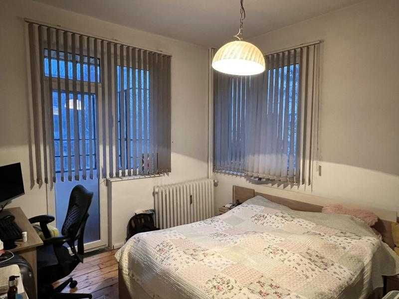 Продава се Двустаен апартамент в София, Център - 55 кв.м за 2728 €/кв.м - Снимка #1