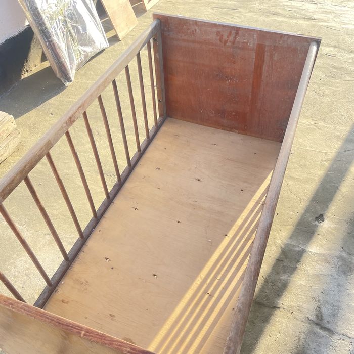 Детский кровать