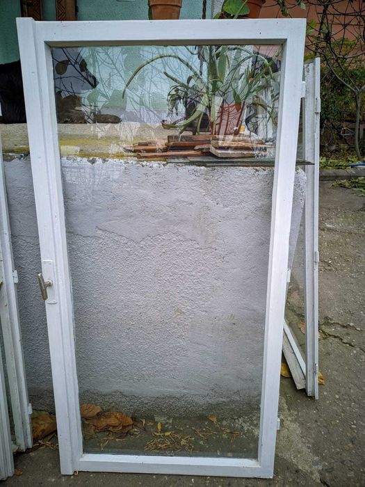 Geamuri/Ferestre din lemn cu sticla