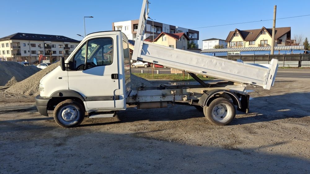 Nisip si piatră bascula iveco 3.5t Renault