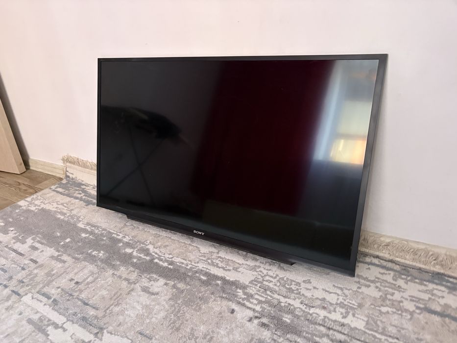Продам телевизор SONY
