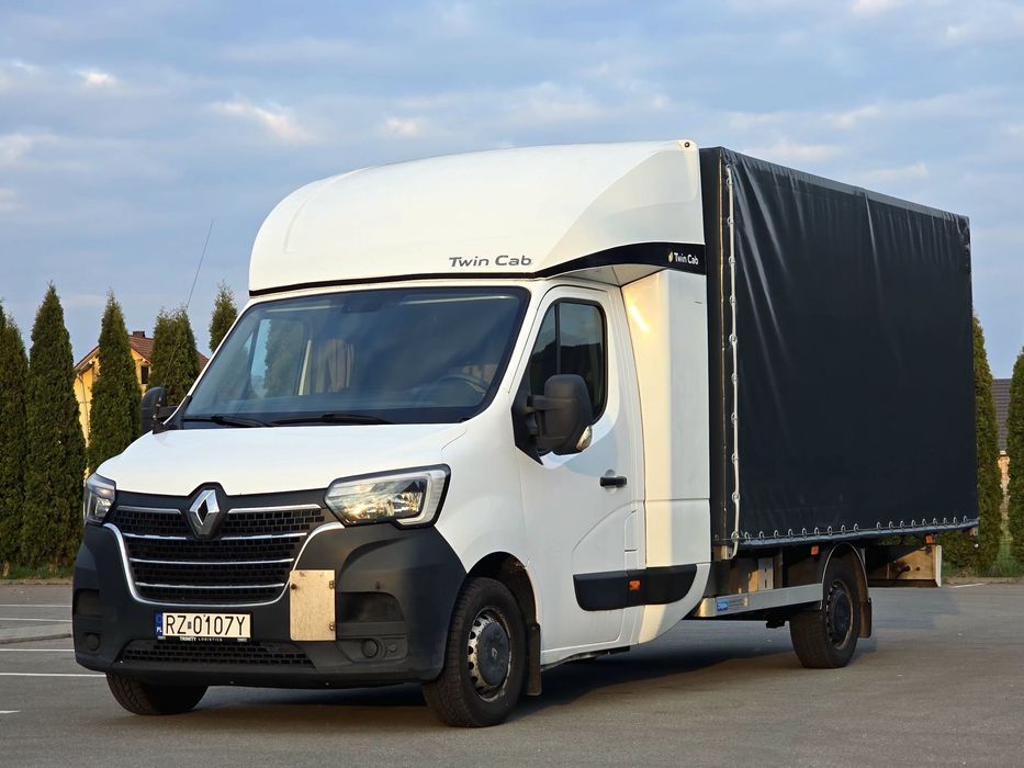 Renault Master 8 EuroPaleti 2.3 DCi 170 Cp cu două dormitoare