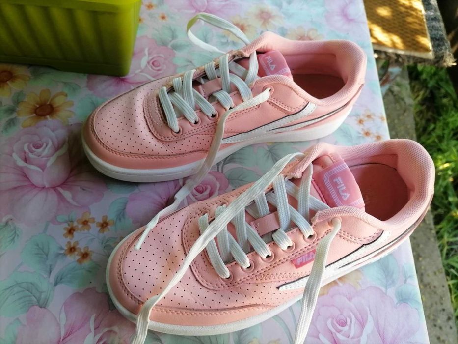 Розови дамски маратонки от естествена кожа, FILA, 38 номер
