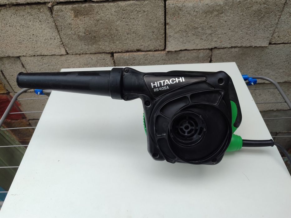 Воздуходувка ветродуй Hitachi rb 40sa продам