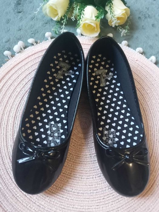 Новые туфли балетки для школы