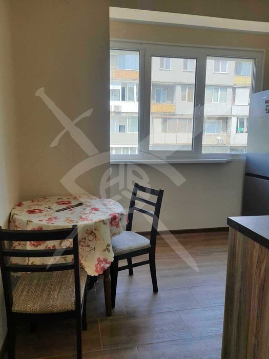 Дава се под наем Четиристаен апартамент в Варна, Трошево - 90 кв.м за 575 € - Снимка #1