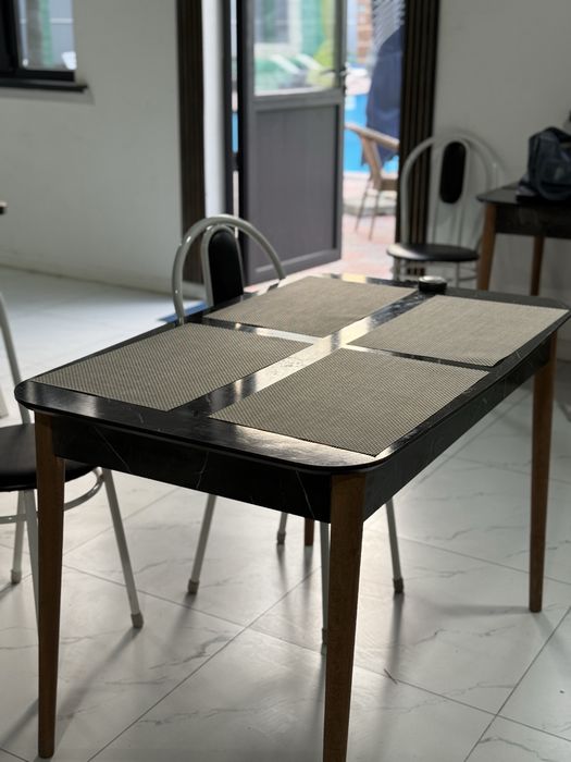 Продам стол бу в хорошем состоянии