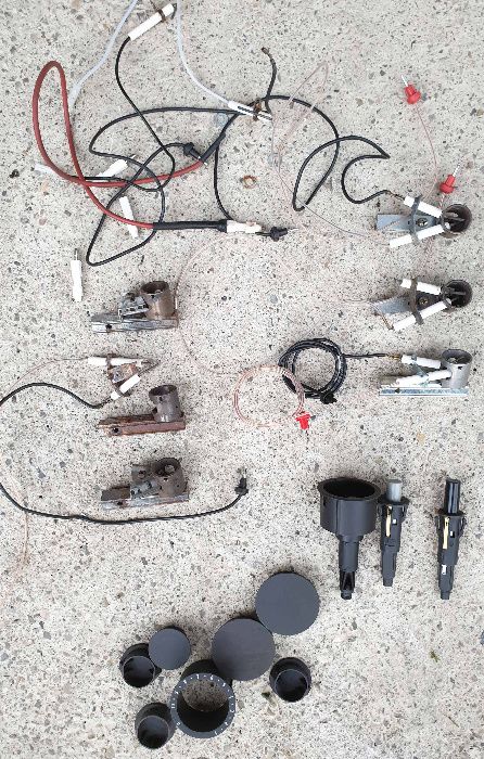 Arzatoare frigidere gaz THETFORD , Dometic , Electrolux, bujii,piezo