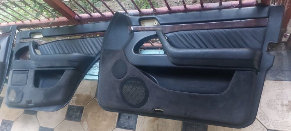 Обшивки дверей Мерседес w140