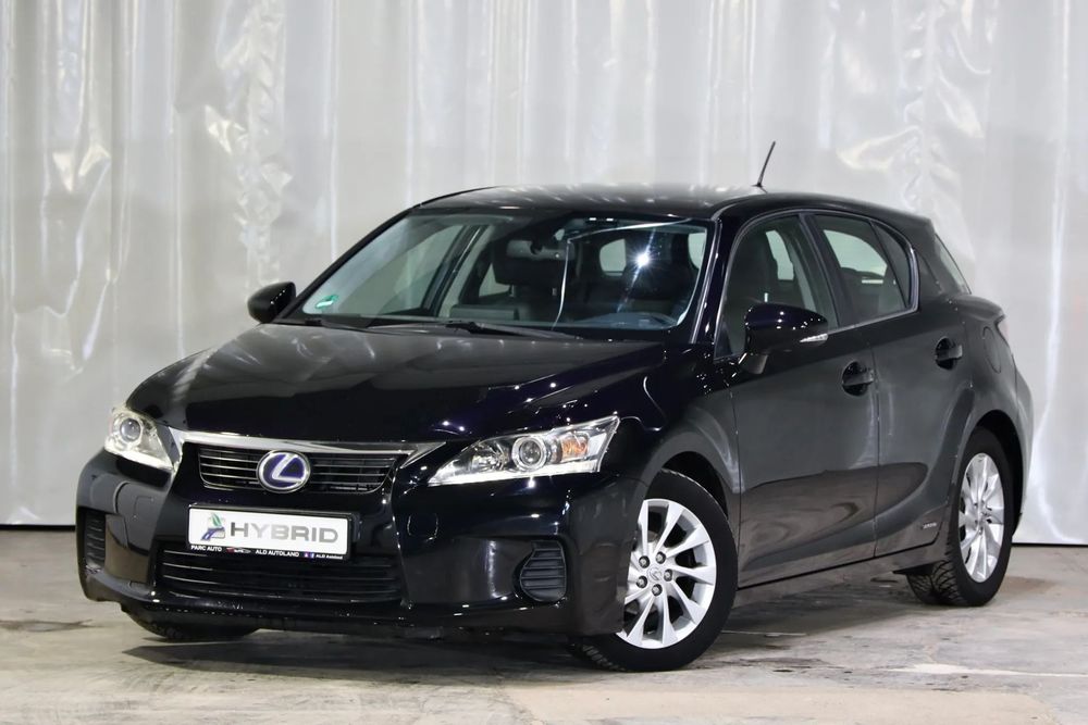 Lexus CT Camera marsarier* Interior Piele* Incalzire Scaune* Navigatie* BiXenon