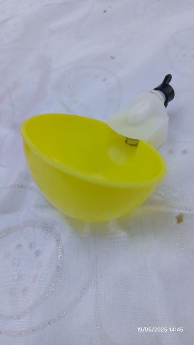 Автоматическая система поения кур. Простая физика. Когда уровень воды