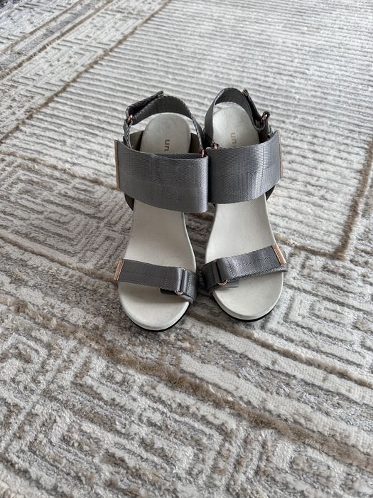 Босоножки UNITED NUD