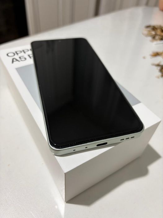 OPPO A5 Pro в идеальном состоянии