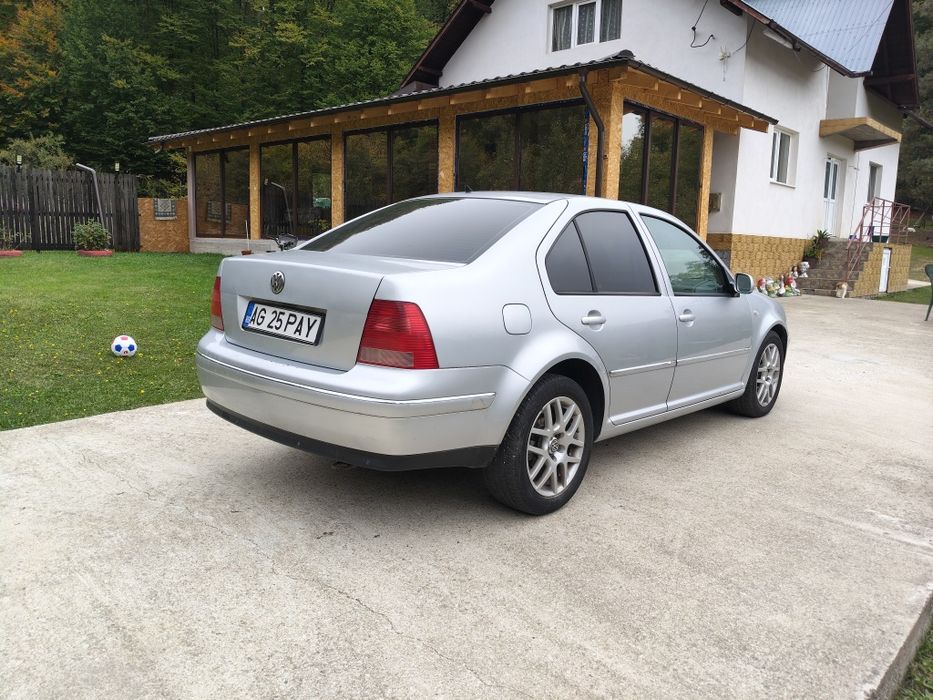 Vând vw bora 1.6 mpi