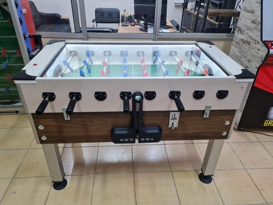 Чисто нова ел. джага, работеща с монети и жетони.