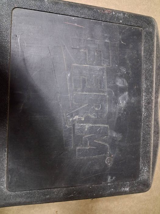 Техника,която не се ползва,нови ел.лампи и др.