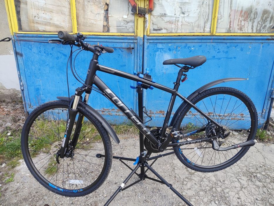Продавам Boardmah hyb 8.8