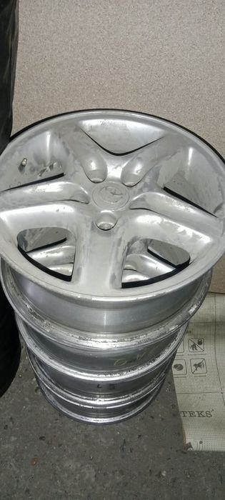 Оригинальные диски R16 Toyota Harrier