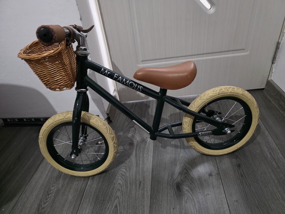 Bicicleta fara pedale