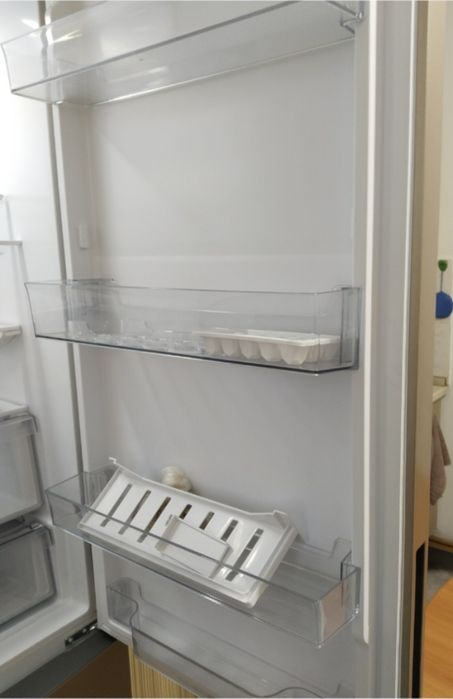 Продам холодильник Haier