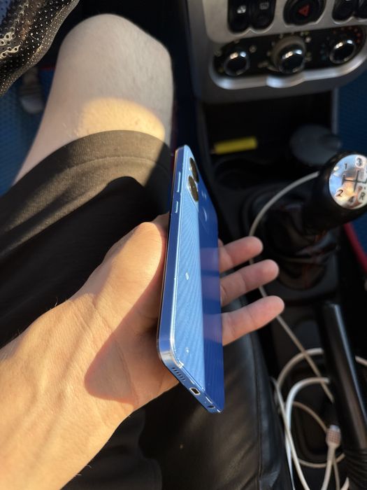 Продам infinix SMART 7 HD