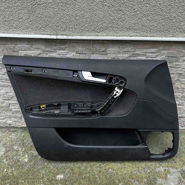 Кора за предна лява врата на AUDI A3 8PA (2005 - 2008)