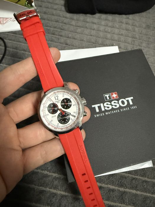 Часы TISSOT в отличном состоянии