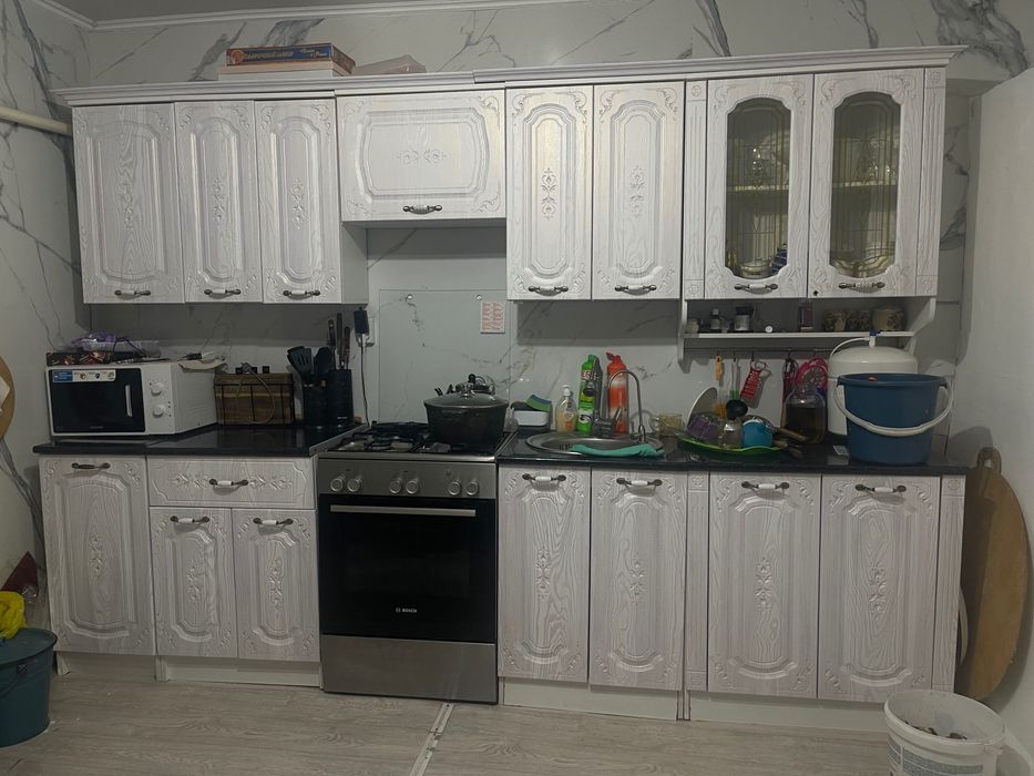 продам кухонный гарнитур
