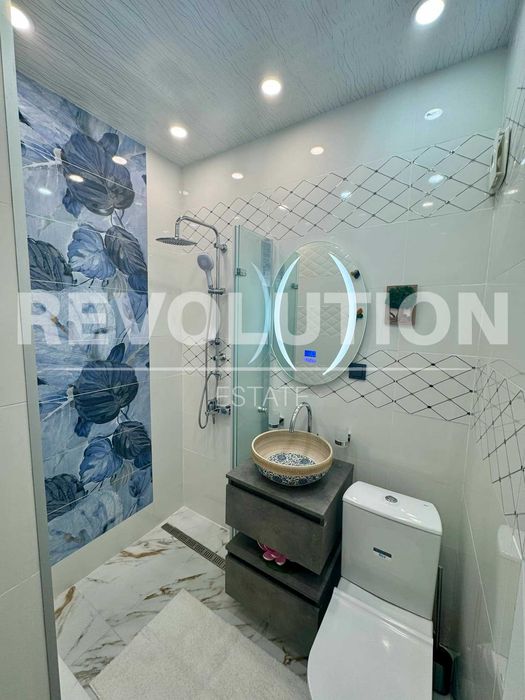 Продава се Тристаен апартамент в Пловдив, Кършияка - 80 кв.м за 2188 €/кв.м - Снимка #6