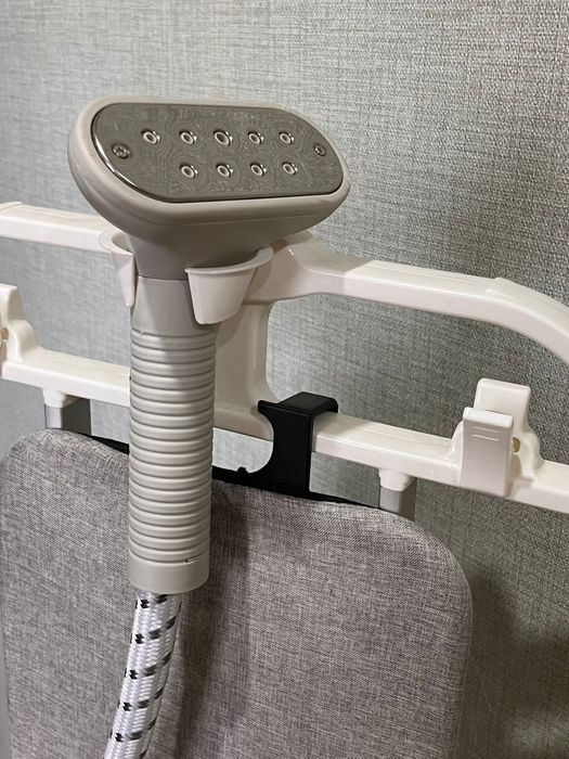 Прадам, почти новый