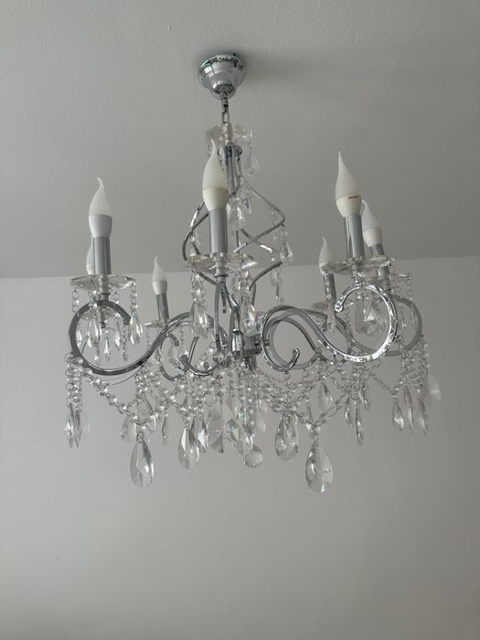 Люстра  с 8 патронов