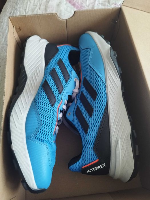 Adidas terrex tracefinder