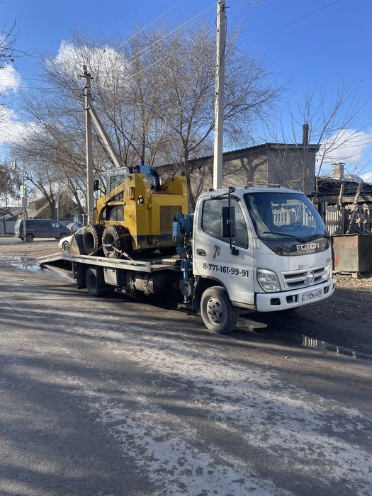 Мини погрузчик бобкат чистка снега