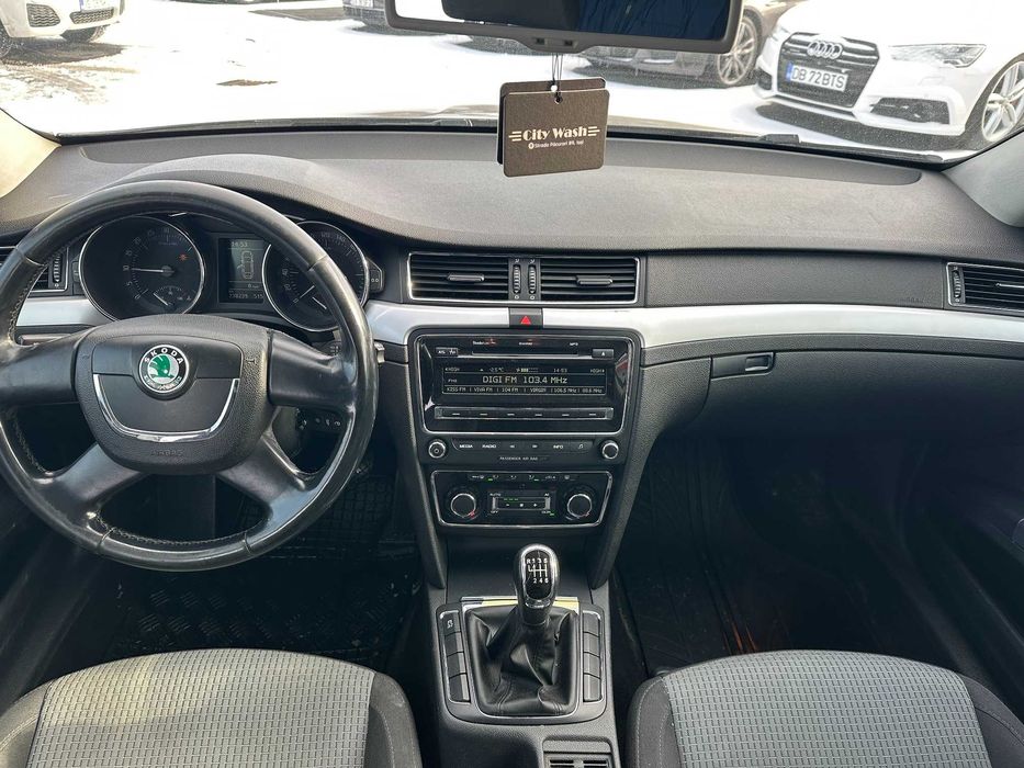Skoda Superb 2,0 tdi 2011 euro 5 accept variante !