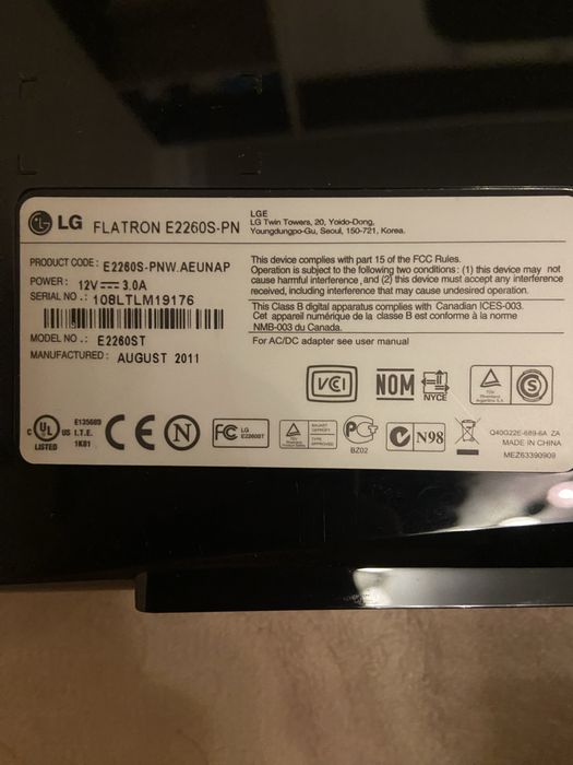 Монитор LG 21.5" Flatron E2260S