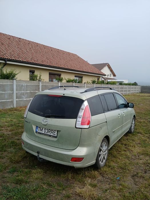 Vând Mazda 5 - 7 locuri