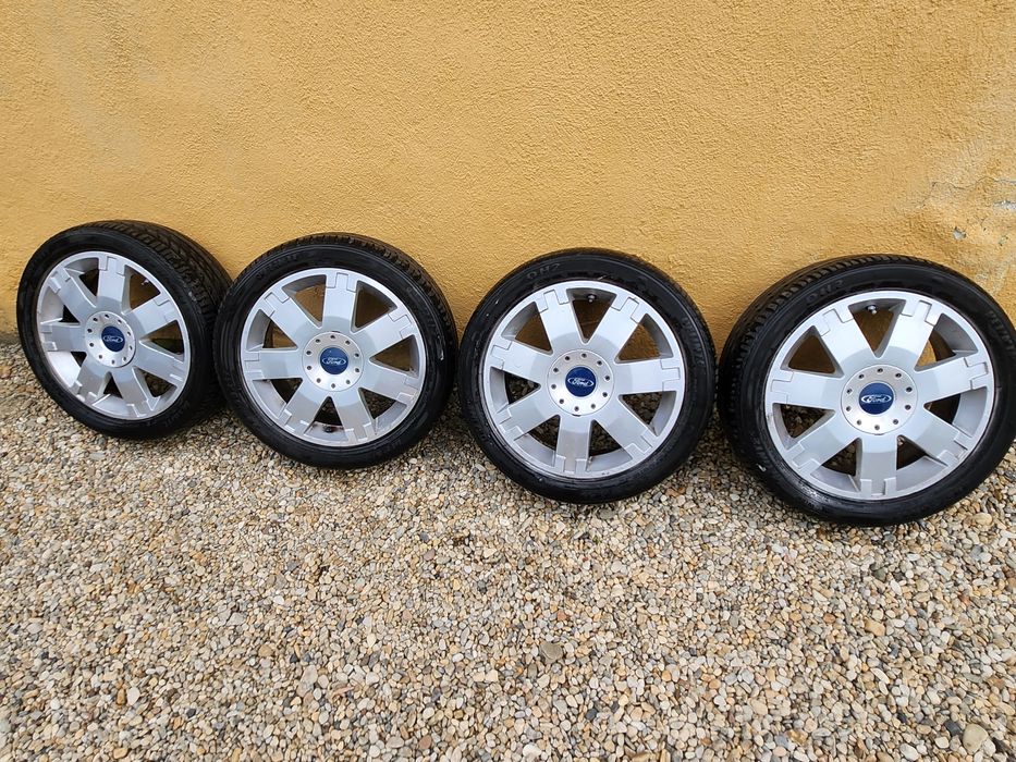Vând jenti ford r17