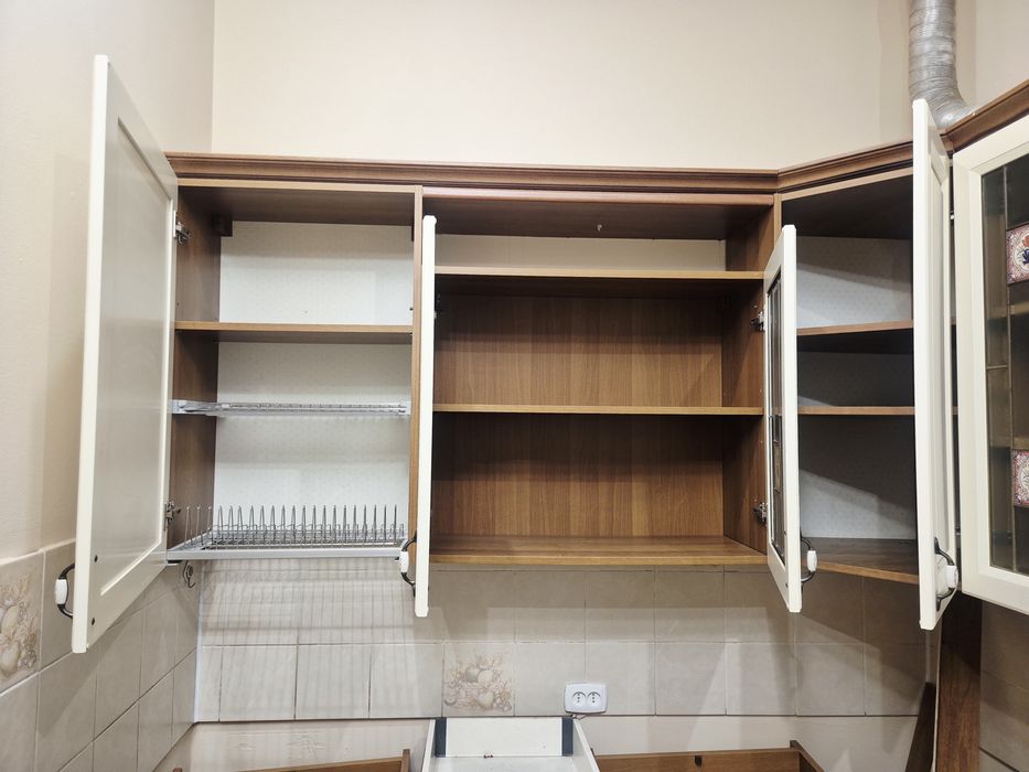 Продам кухонный гарнитур