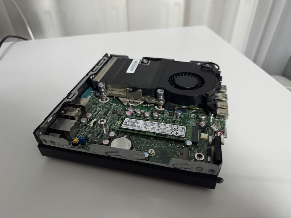 Mini PC - HP ProDesk 400 G2 - i5 6500T 8GB RAM 128 SSD