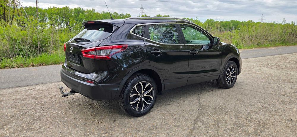 Nissan Quashqai-1.3 TCe, *4x2*