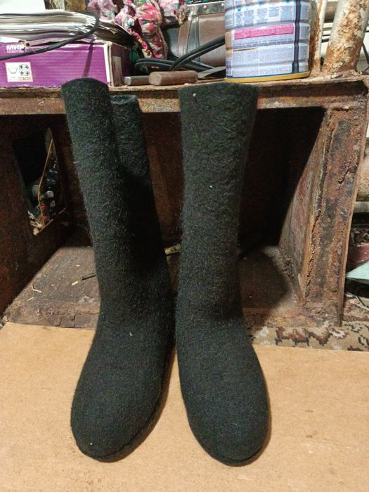 Продам.валенки..