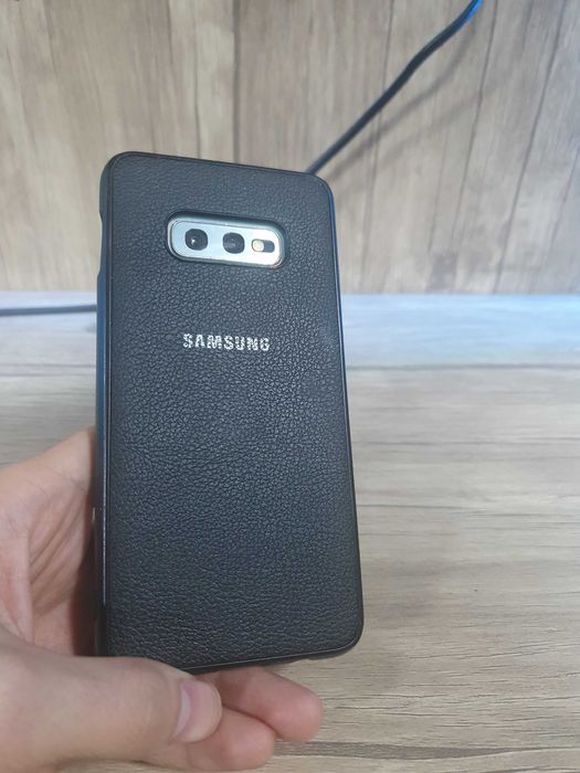 Samsung Galaxy S10e