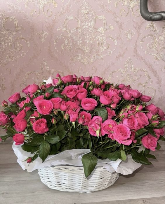 Кустовые розы 25к