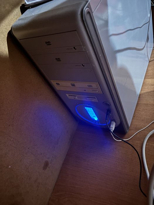 Компьютер сатылады