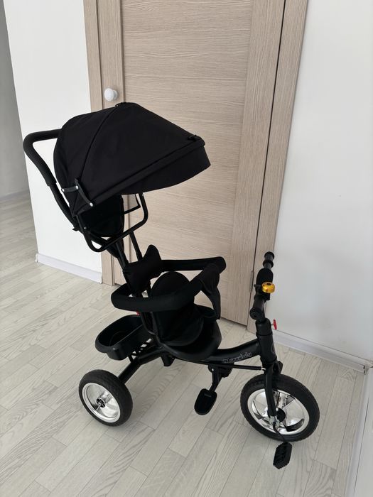 Продаю коляску трехколясную