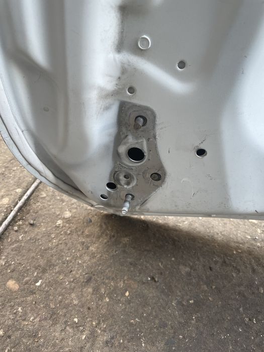 Преден капак EQC