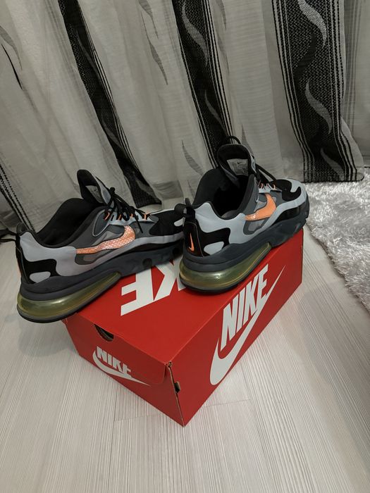 Nike Air Max 270 React