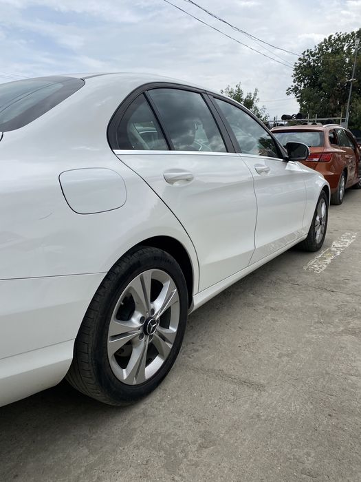 Ușă rezervor motorină Mercedes W 205 C Klass 2016